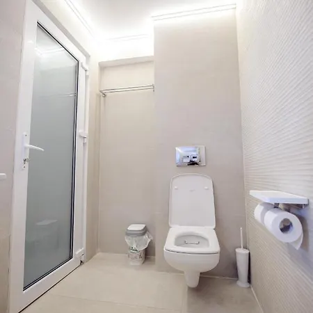 Azzurro 4*