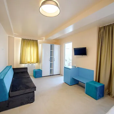 Azzurro 4* Năvodari
